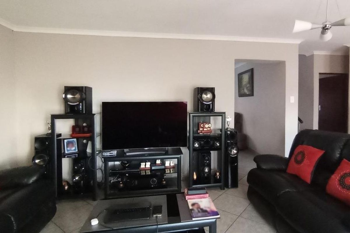 3 Bedroom Home For Sale In Ninapark - Photo 5