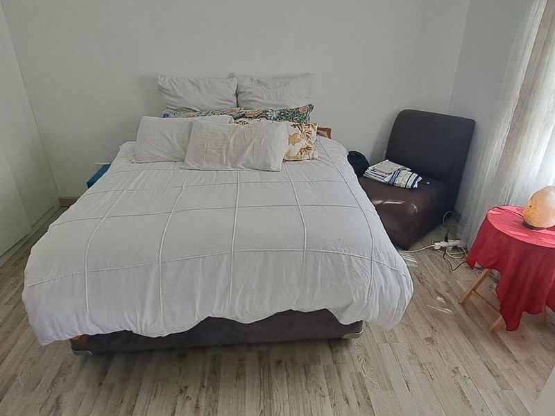 Modern 2-Bedroom, 2-Bathroom Apartment with Patio & Braai – Walk to Northgate Shopping Centre - Photo 10