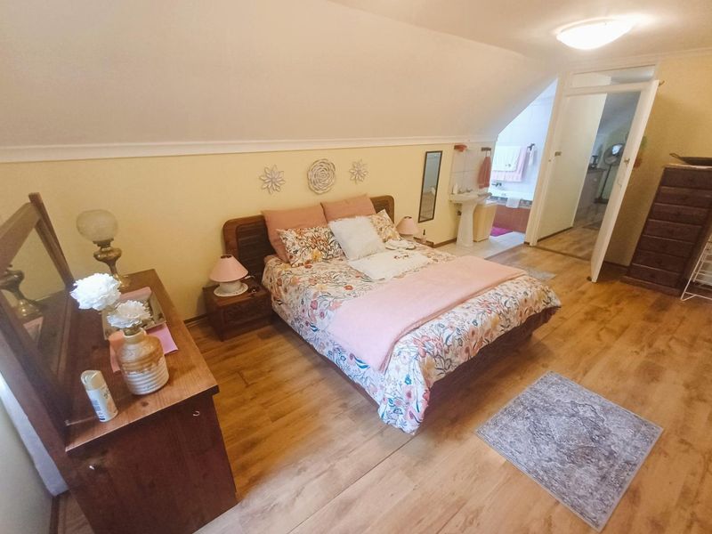 FOR RENT  |  Bothas Hill ||  1 Bedroom Furnished Apartment - Photo 8