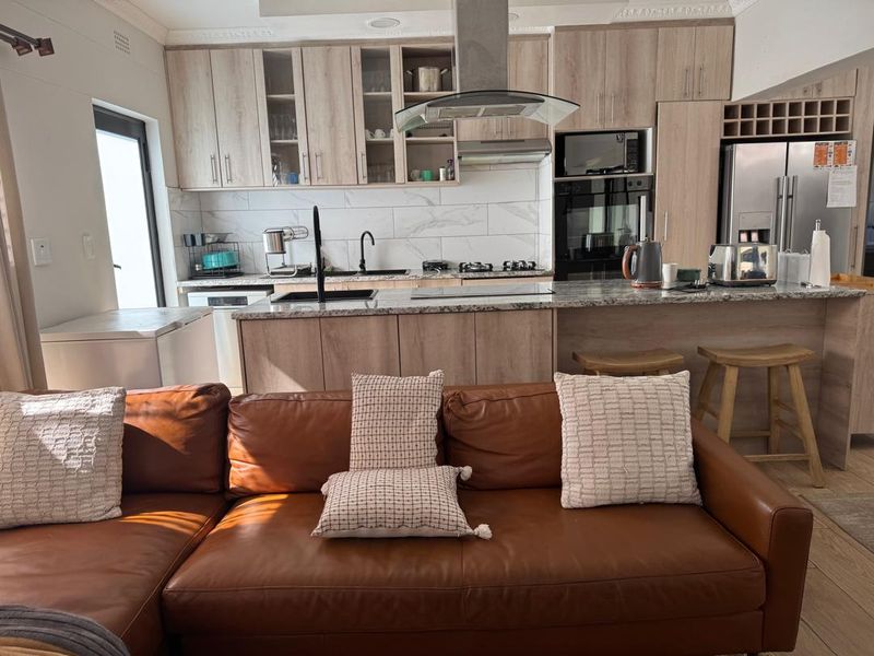 Where luxury meets lifestyle - Photo 9