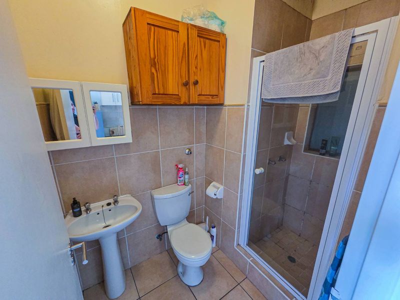 Rare Top-Floor Loft | For Sale | Hillcrest, Pretoria | Sole Mandate - Photo 8