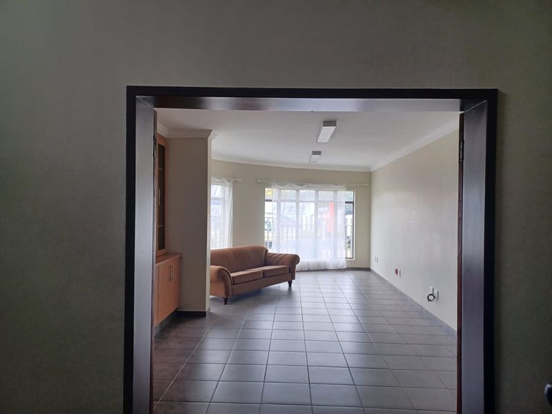 Duplex House & Office for Rental in Albermarle - Photo 6