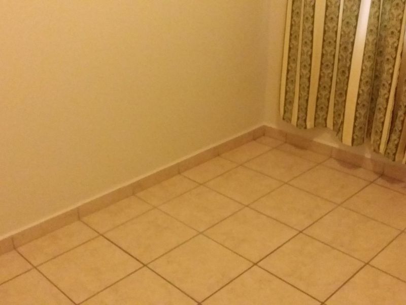 2 Bedroom Apartment-de Kuilen-Kuilsriver-To Let-RealtyAtlas - Photo 6