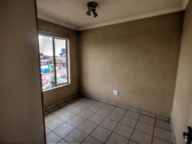 Convenient and Secure Living in a Prime Location - Photo 6