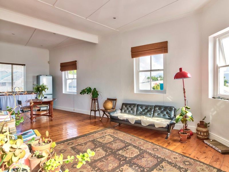 Better Than a Cottage – Immaculate First-Floor Apartment with Spectacular views - Photo 7