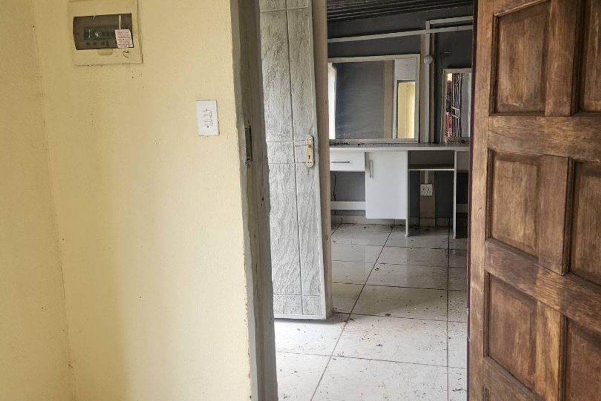 3 bedroom house in clarina - Photo 3