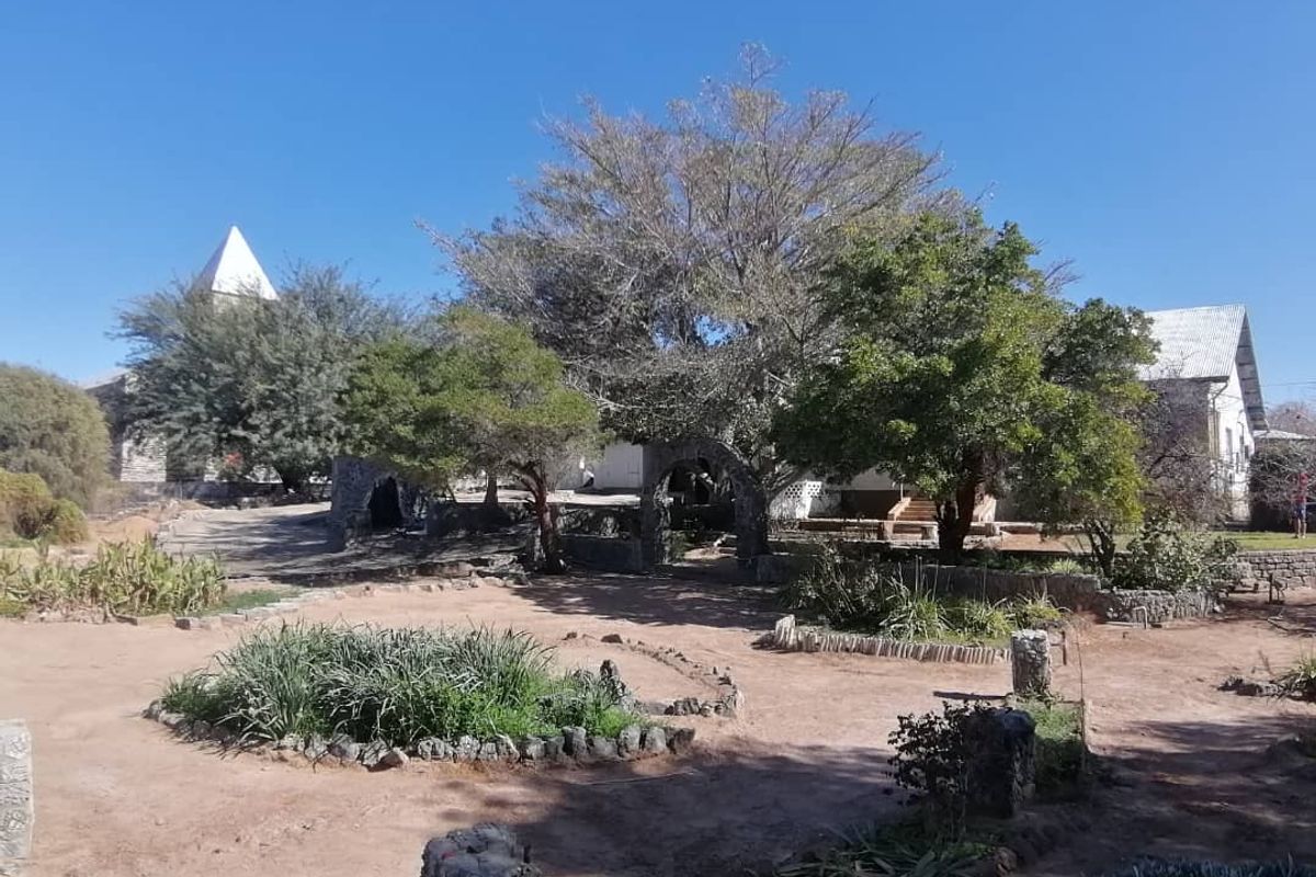 PERFECT FAMILY HOME FOR SALE IN BETHANIE - NAMIBIA - Photo 4