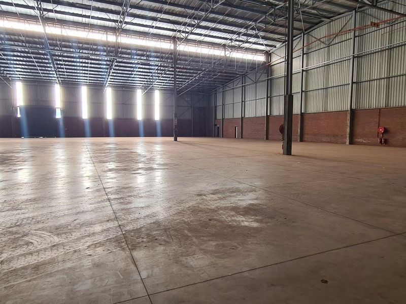 4 892m2 Pomona Warehouse To Let - Photo 7