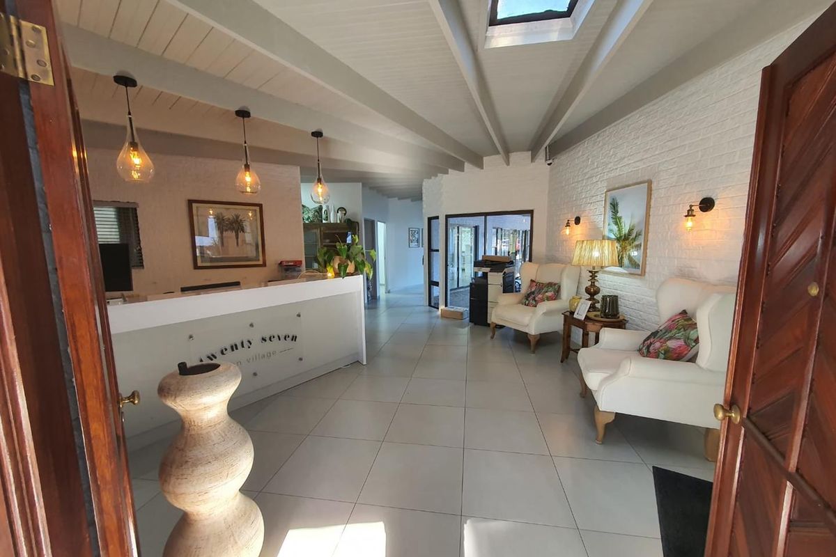 Furnished Private Office To Rent in Kloof Business District | From R10,500 per Month - Photo 2