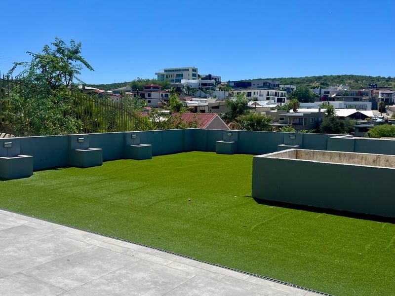 Spectacular Mansion in Prestigious Auasblick | N$15,800,000 - Photo 1