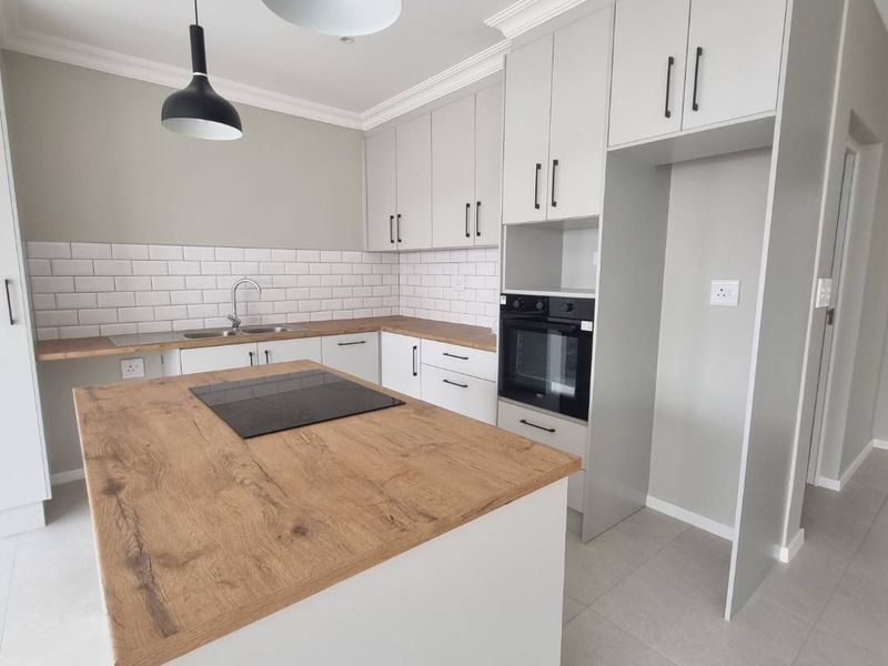 3 Bedroom Townhouse for Sale, Ext 23 Swakopmund | 3 Schlafzimmer Townhaus zu Verkaufen, Swakopmund, Namibia - Photo 5
