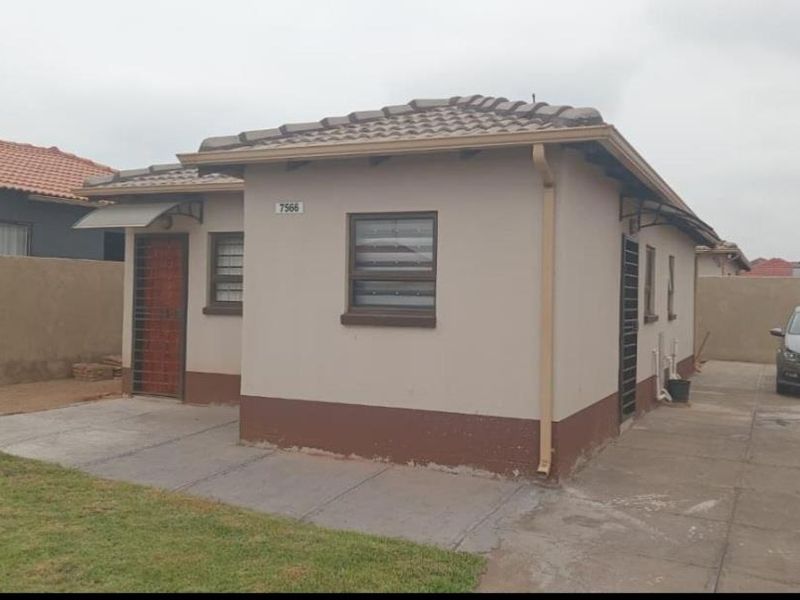 3-bedroom house for Rent - Photo 3