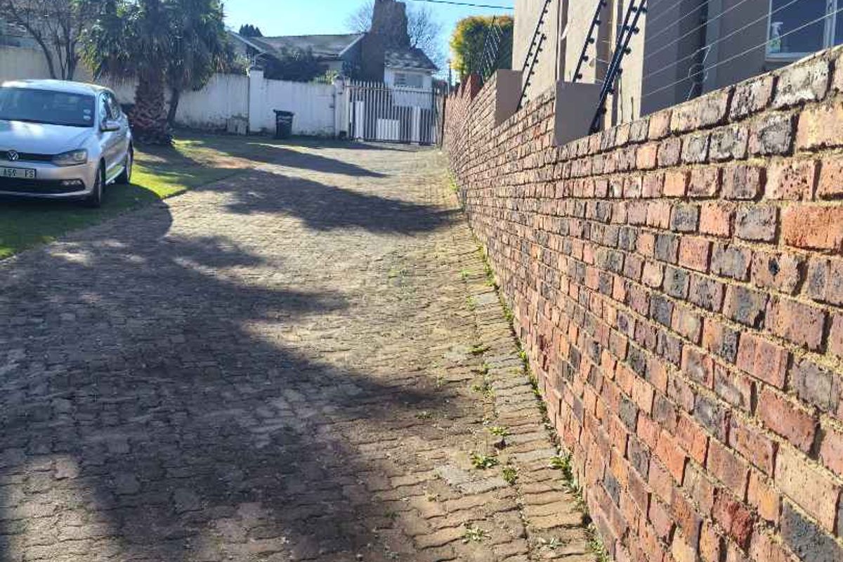 Good Investment Property - Photo 2