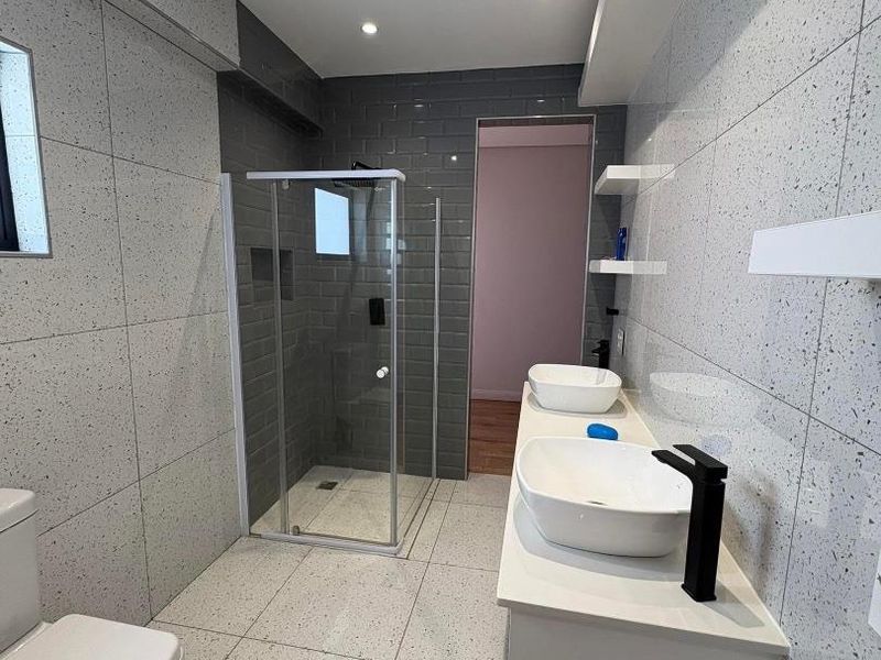 Avis- For Sale- N$6 535 000 - Photo 9