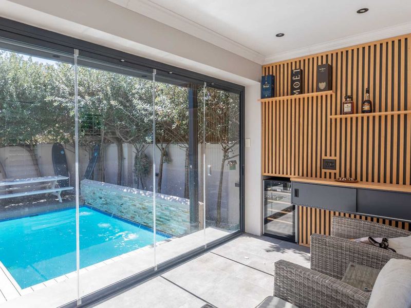 Perfectly Proportioned for a Luxury Lifestyle - Photo 5