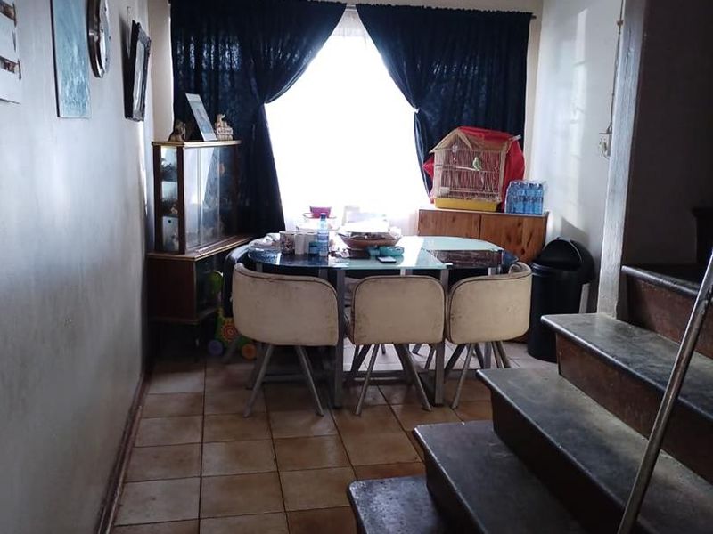 This lovely unit is up for grabs! Perfect for first time home buyers or start up family - Photo 8