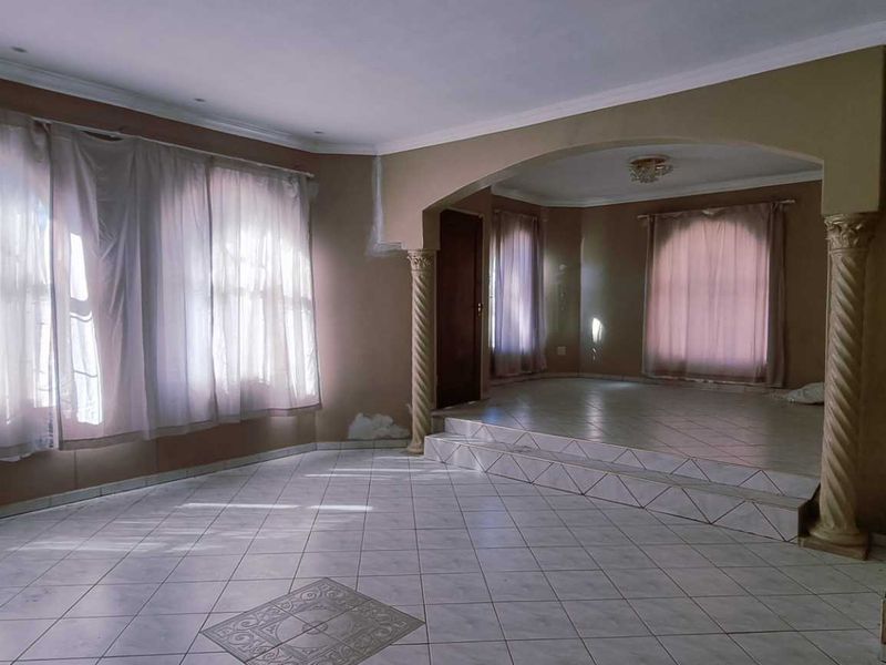 Khomasdal 3 bedroom house - Photo 2