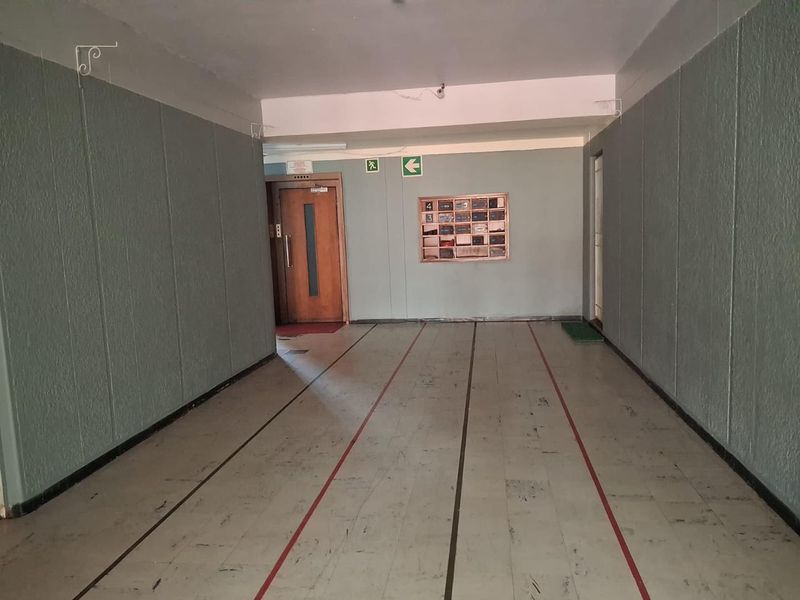 3 Bedroom Apartment for sale in Savyon - Photo 4