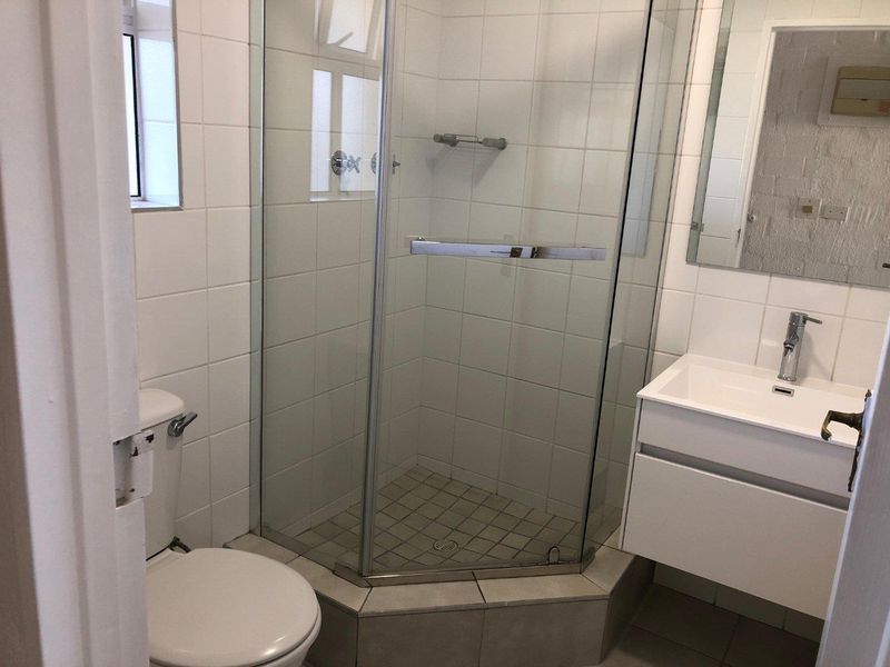 Bachelor Unit to Rent Close to Stellenbosch University - Photo 4