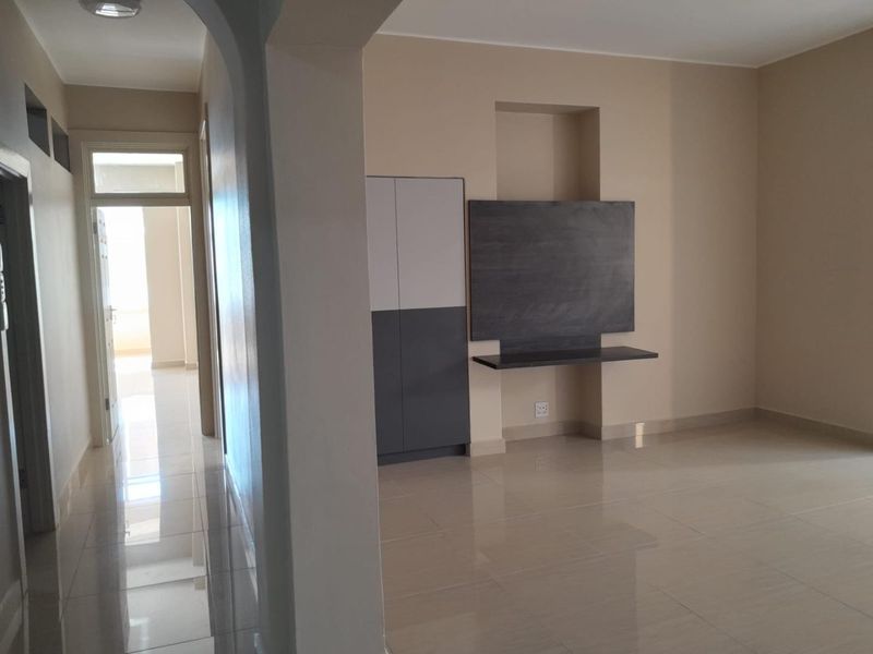 Welcome to Coastal Serenity: Fully Revamped 2-Bed Haven in South Beach - Photo 5