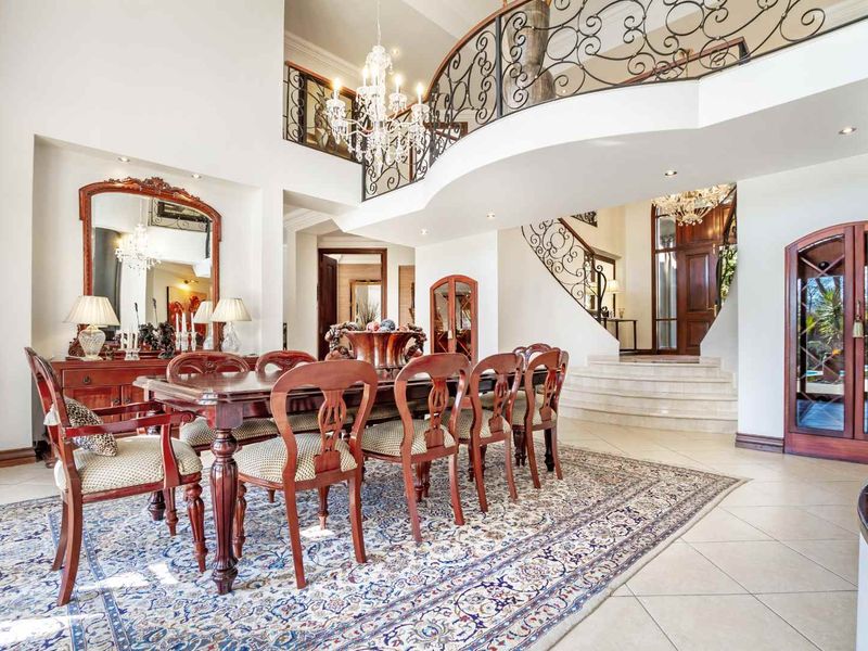 IMPRESSIVE, OPULENT LIFESTYLE ON THE RIVER - Photo 6