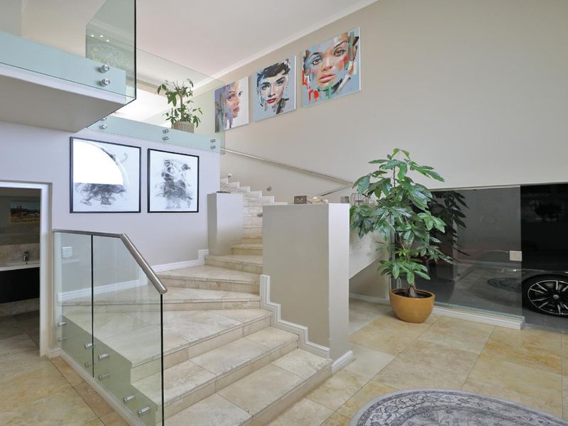 The Ultimate Lifestyle Awaits You in Baronetcy Estates, Plattekloof - Photo 4