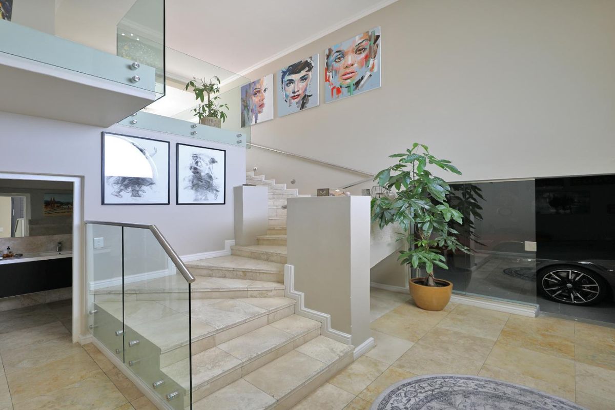The Ultimate Lifestyle Awaits You in Baronetcy Estates, Plattekloof - Photo 4