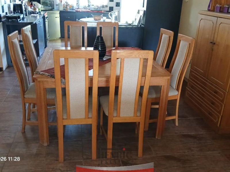 Sole Mandate; Large Family Home with Flatlet in Vineta for Sale - Photo 9