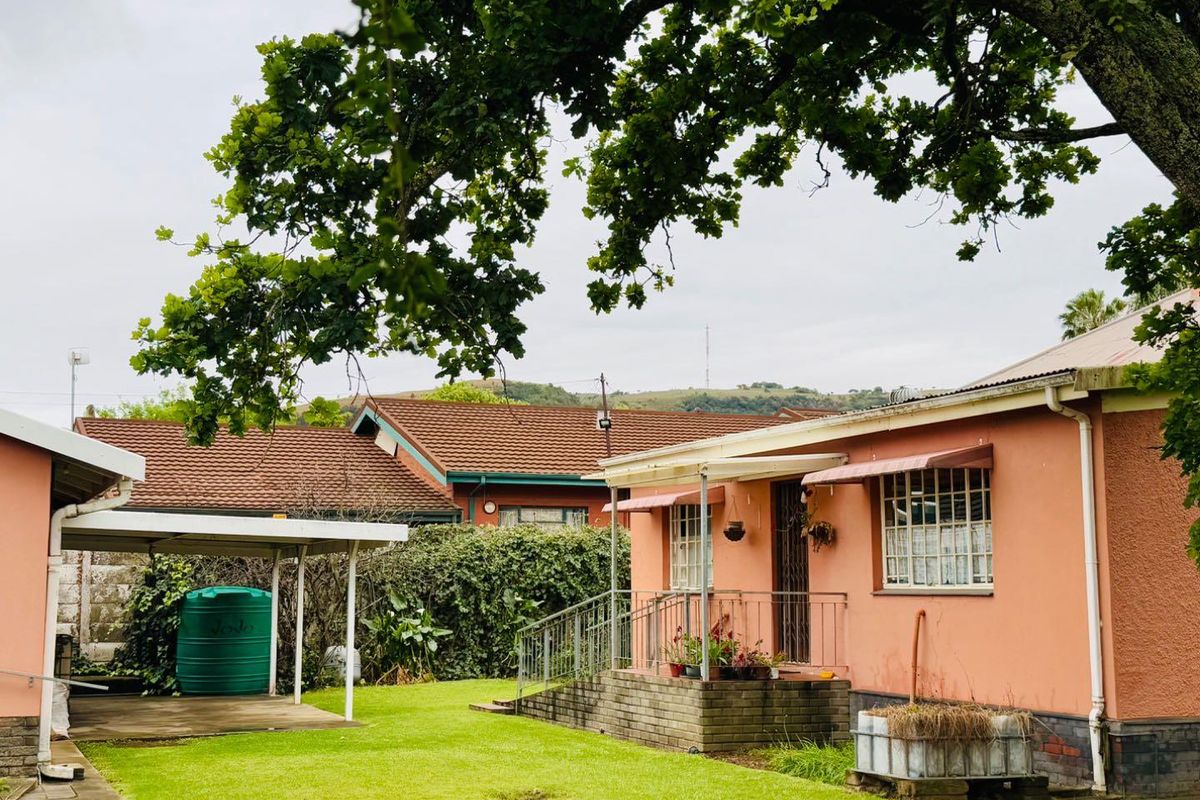 3 Bedroom House for sale in Vryheid - Photo 5