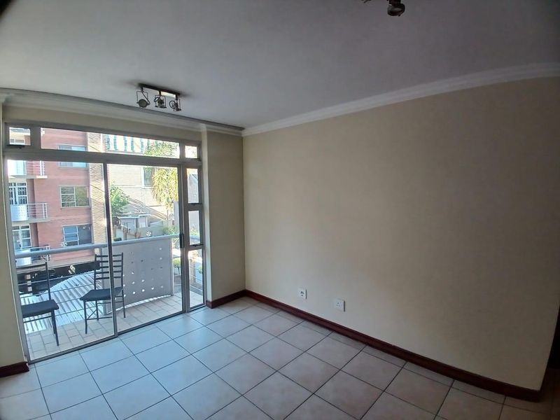 The Lofts, 1 Bedroom to rent - Photo 2