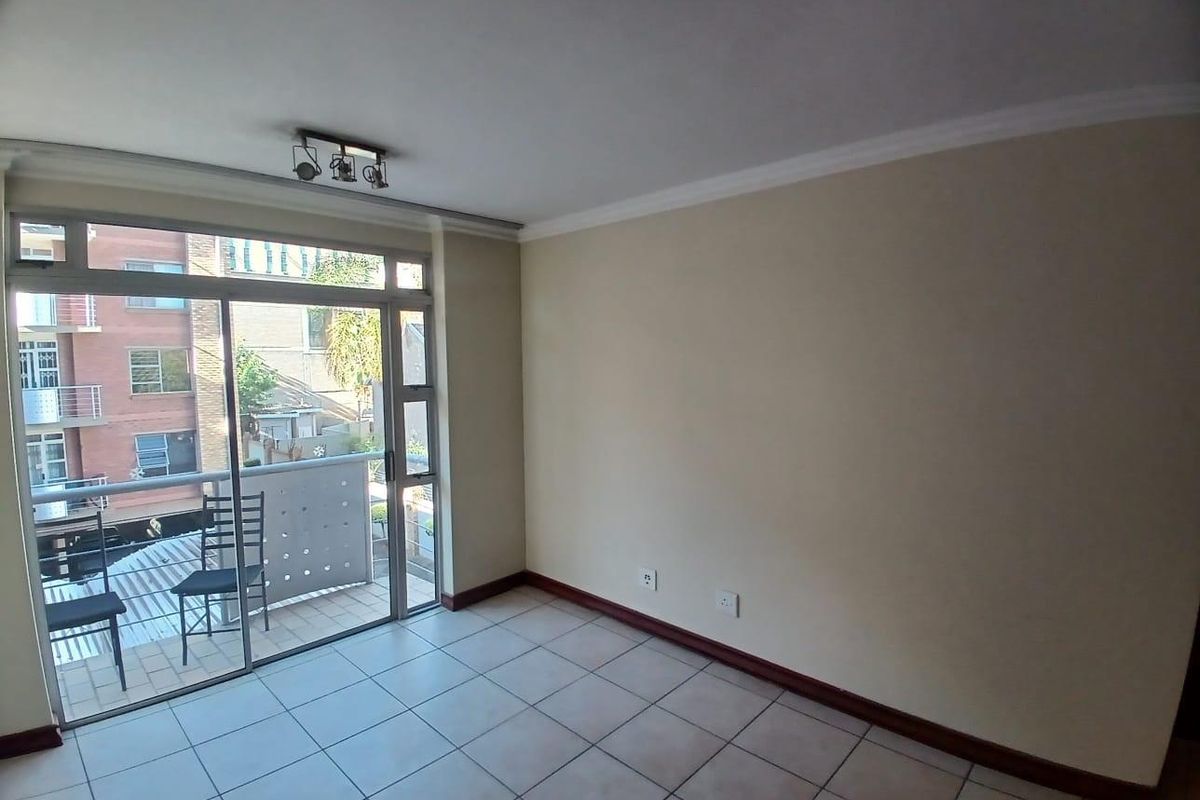 The Lofts, 1 Bedroom to rent - Photo 2