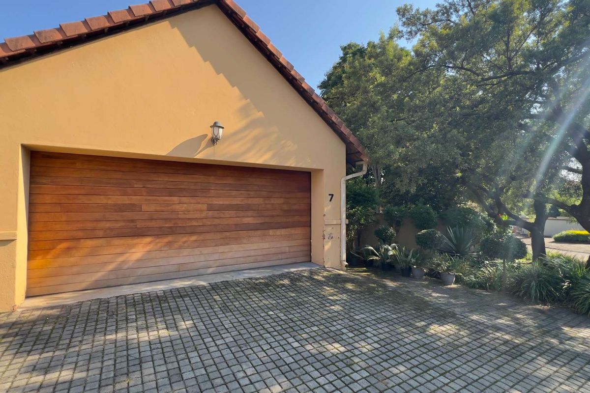 Full title townhouse - Photo 3