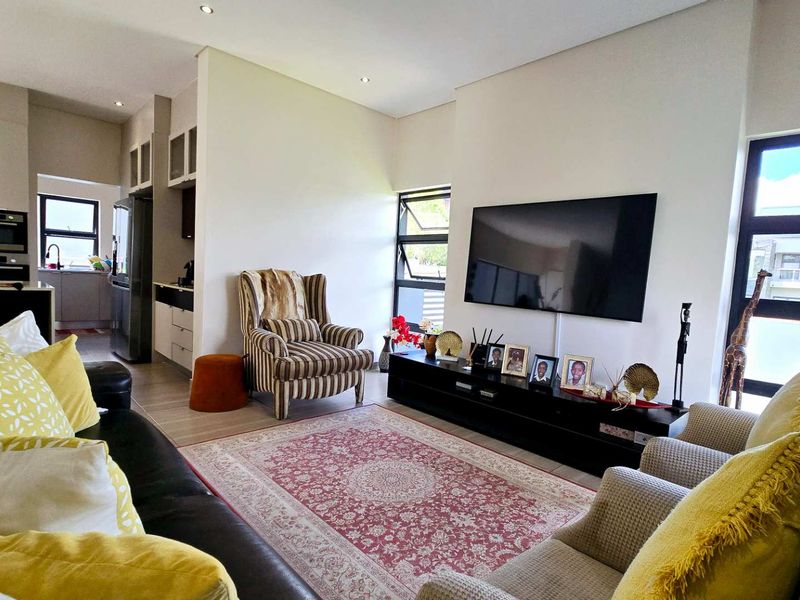 Elegant Double-Storey Home for Sale in The Hills Game Reserve Estate - Photo 10