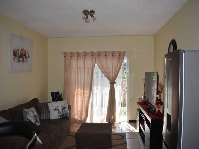 Safe - Secure & Low Maintinace! - Photo 6