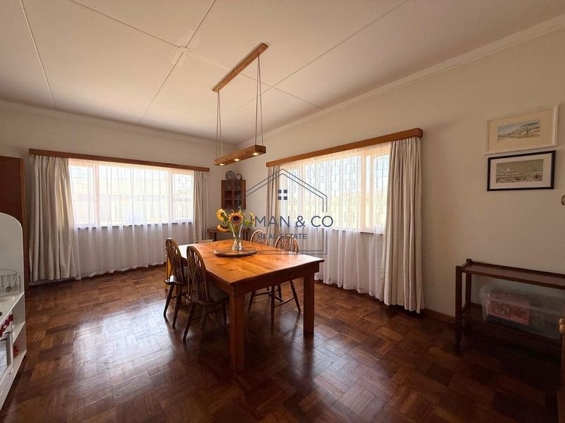 Corner Property with Excellent Potential! - Photo 4
