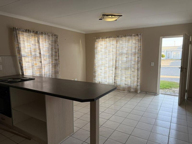 FOR SALE - PRIME 2-BEDROOM INVESTMENT OPPORTUNITY – CC REGISTERED- SWAKOPMUND - Photo 3