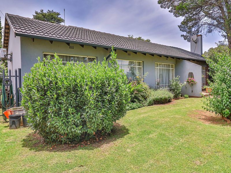 Home Sweet Home: Boma & Spalsh Pool! - Photo 3