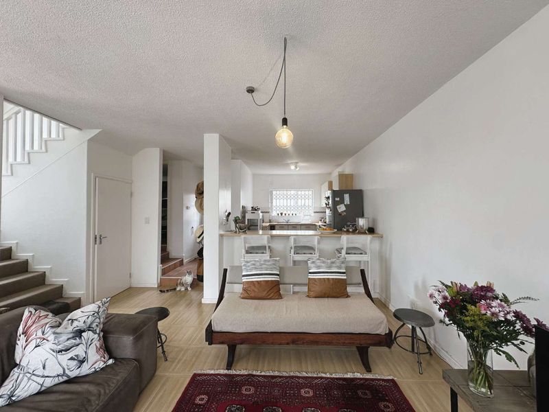Charming 3-Bedroom Townhouse Near Pebble Beach in Vogelstrand - Photo 4