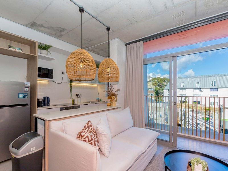 Airbnb Winner or the Ultimate Lock-up-and-Go in 'Six On N' - Photo 5