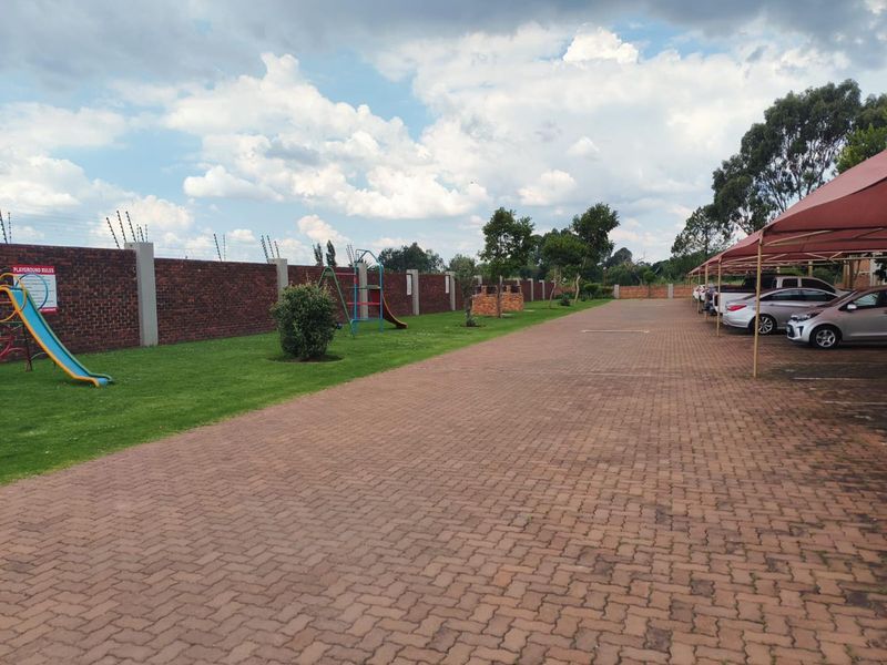 2 beds-2nd floor, great Complex! - Photo 7