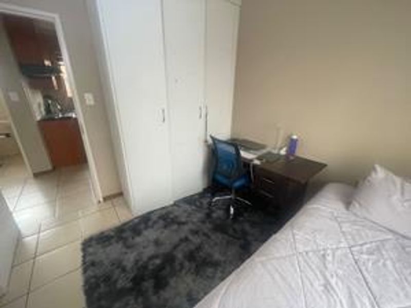 Charming Family Retreat: Comfort Meets Convenience in Edleen at only R880k - Photo 10