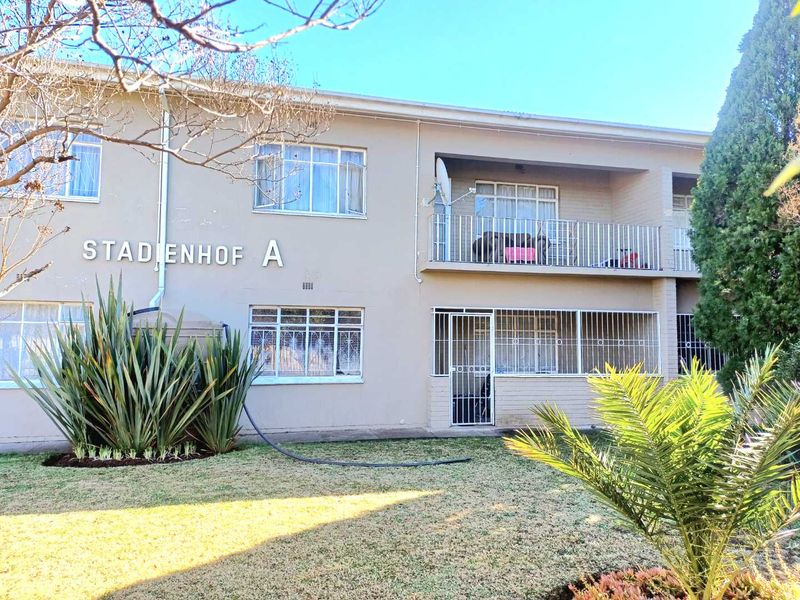 Excellent ROI  or perfect for First time Home Buyers - Photo 5