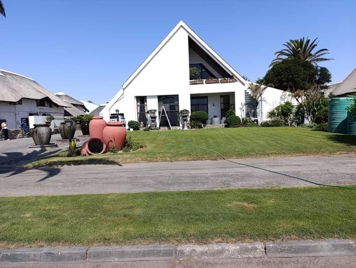 Property #2401506, House For Sale in Lagoon