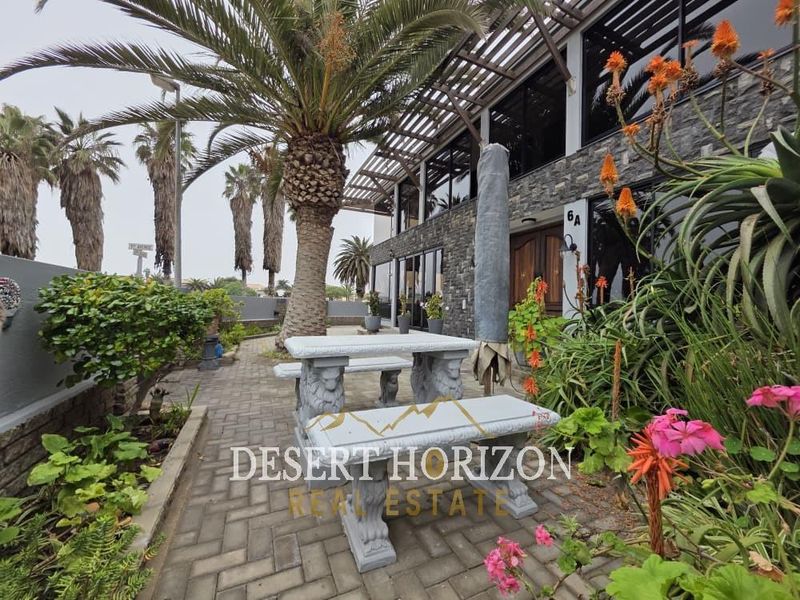 Swakopmund, Vineta | Luxury Furnished House with See View - Photo 2