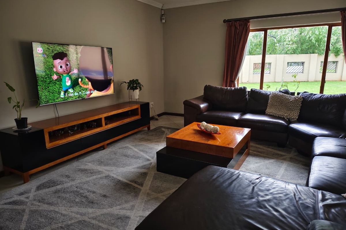 A spacious, stylish 4-bedroom home designed for comfortable modern living - Photo 2