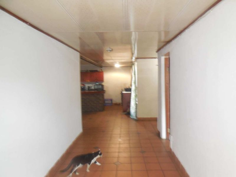 SPACOUIS 3 BEDROOM HOUSE IN EASTLYNNE - Photo 5