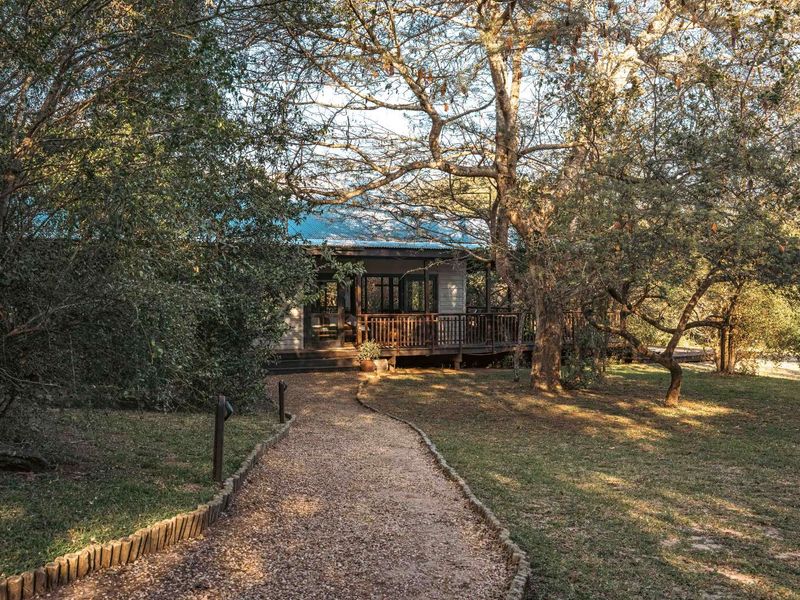 477 sqm Bush Lodge | Operating Holiday Rental | Offered as a Going Concern - Photo 3