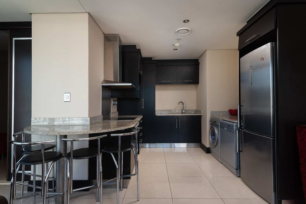 Because location really is everything - Photo 5