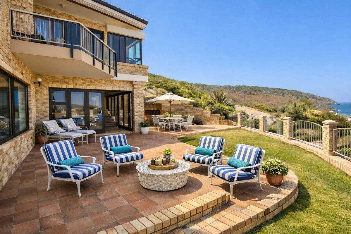 Coastal Elegance Meets Untamed Beauty in Dana Bay - Photo 4