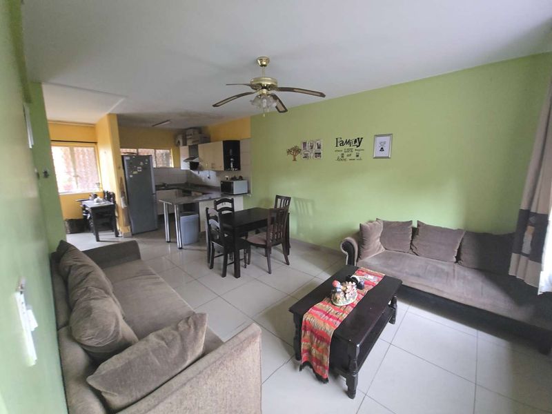 Great Location and Affordable - Photo 5